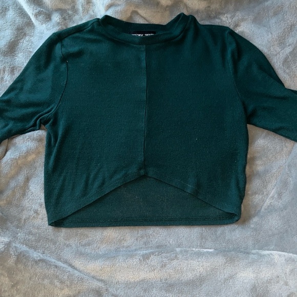 Long Sleeved Tee Bundle - Picture 3 of 7